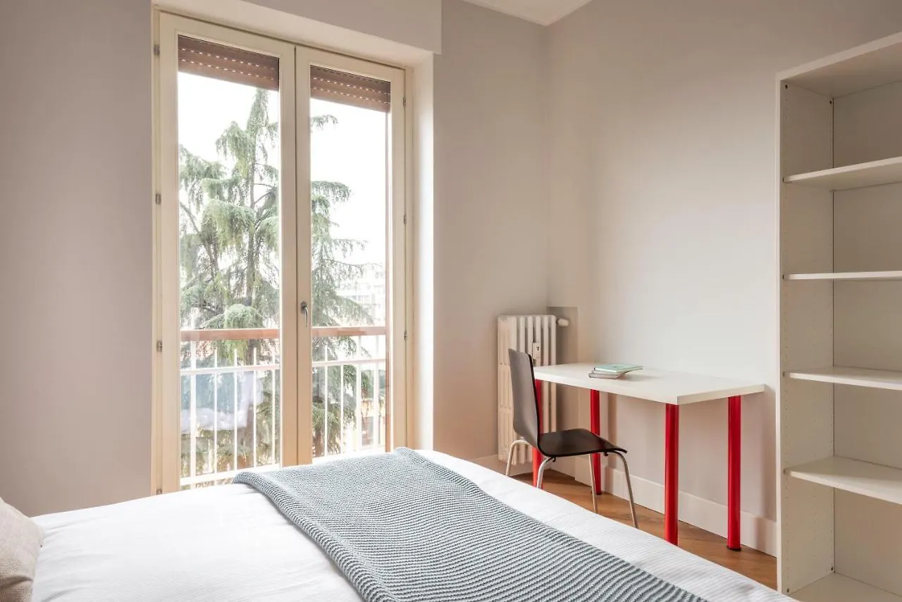 Apartament Corso Italia Deluxe Home Modern Wifi Mediolan