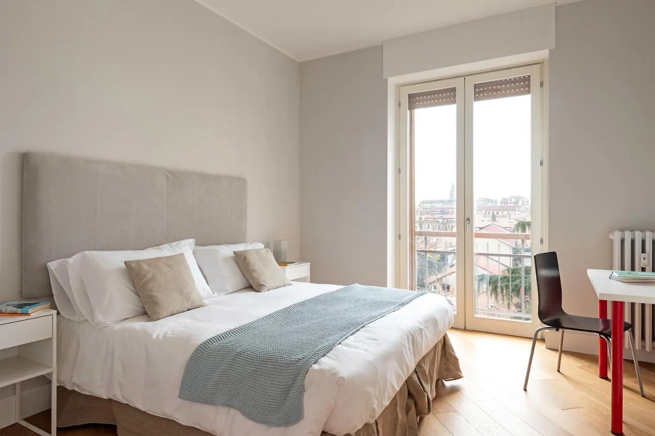 Apartament Corso Italia Deluxe Home Modern Wifi Mediolan